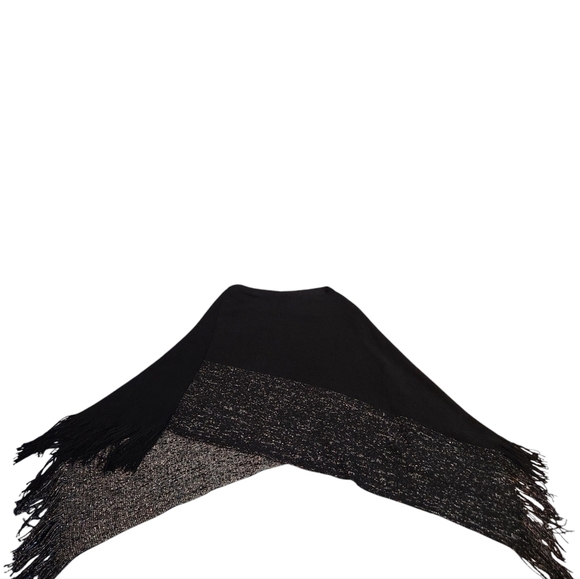 Womens Black And Metallic Knit Fringe Tassel Soft Poncho Cape Wrap Pullover - Picture 3 of 7